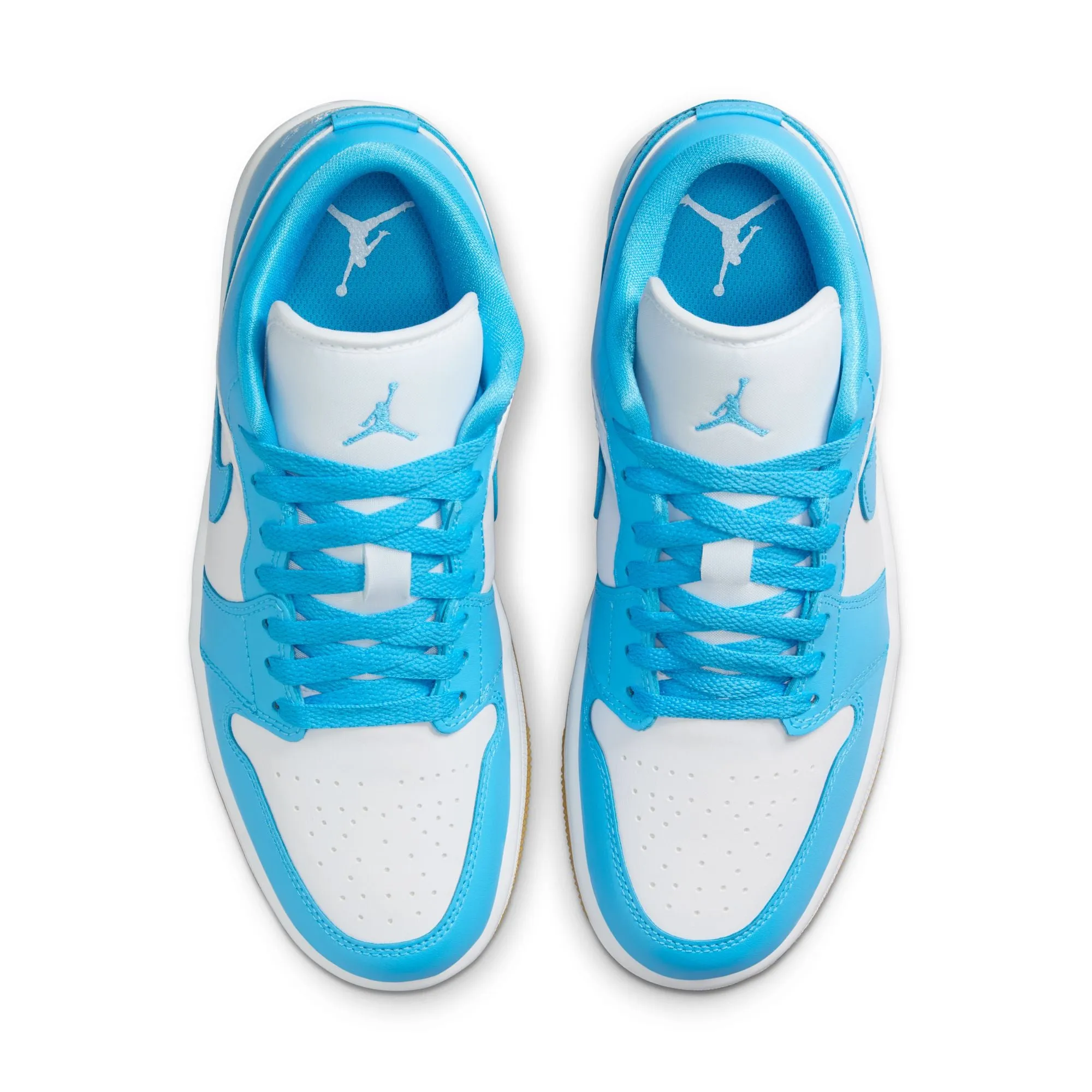 Stretch Fabric Weekend Trip Air Jordan 1 Low Women's Shoes Color: White/dk Powder Blue-gum Light Brown DC0774-104