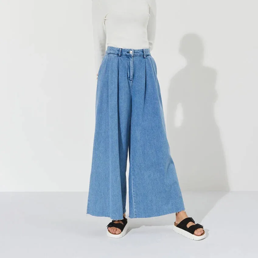 Arizona Chunky - Black Beach Fun Trendy Vacation Sandals