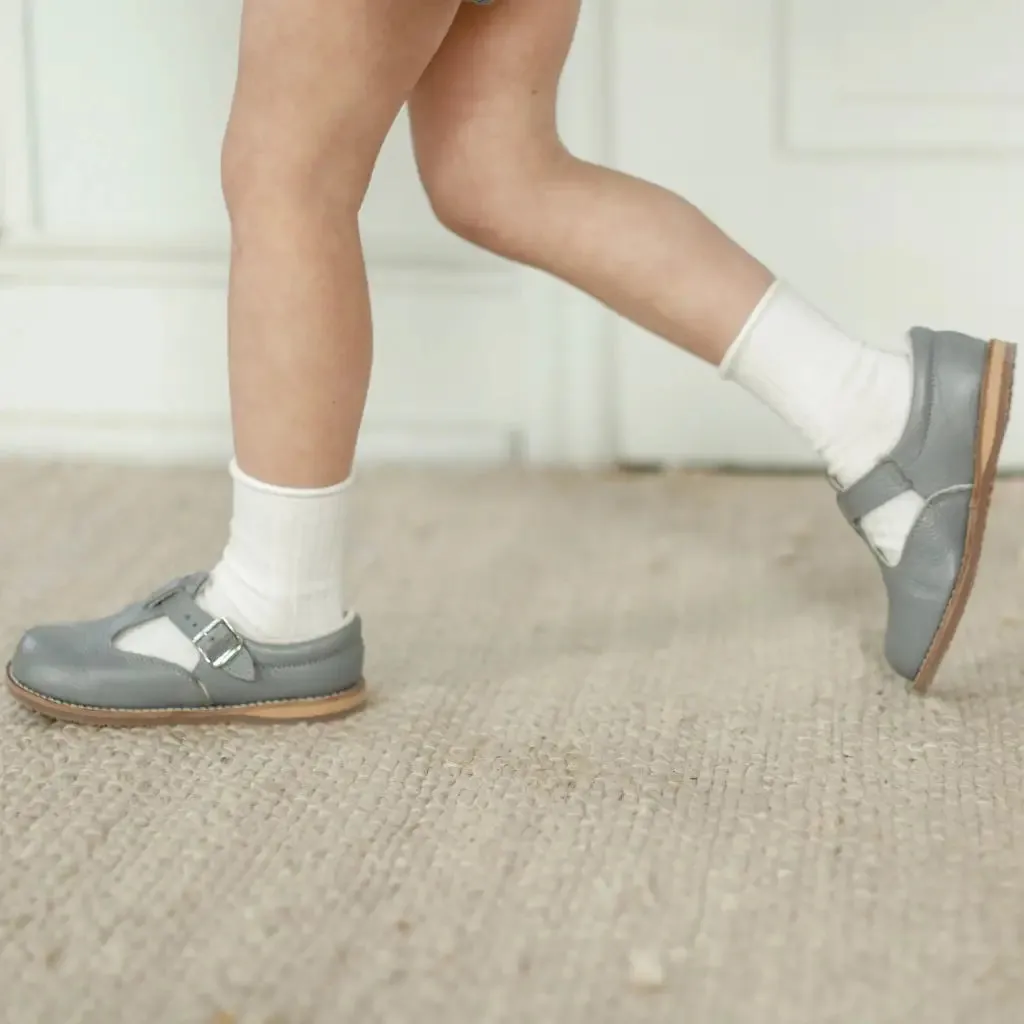 Elegant kids' looks Miriam T-Strap - Heron