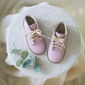 Milo Boot - Lilac Luxe Detail City Dweller Simple Yet Elegant