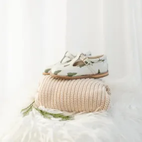 Flora T-Strap - Evergreen Print Smooth Surface