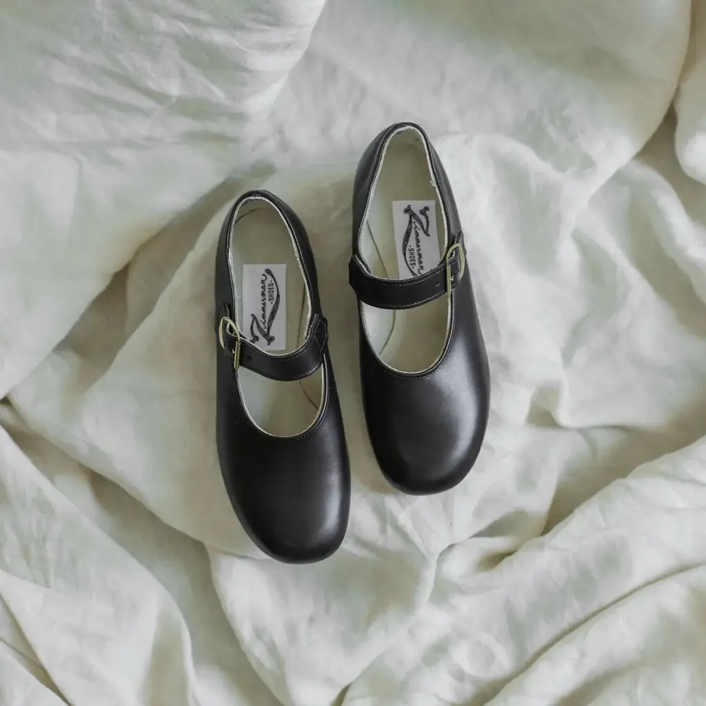 Clean White Vital Step Piper Youth Mary Jane - Black