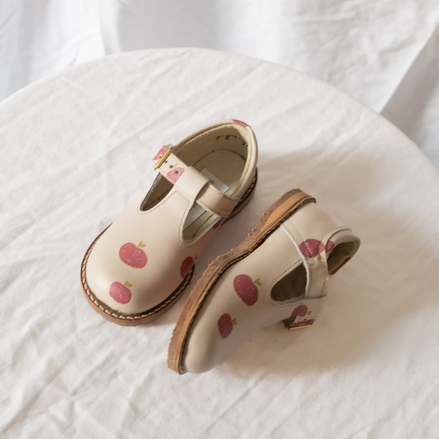 Baby fashion Flora T-Strap - Apple