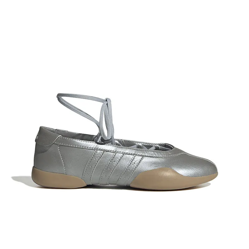 Women's adidas Taekwondo MEI Ballet  Silver Metallic/Gum 3 JR7032 Ventilated Mesh Cold Weather