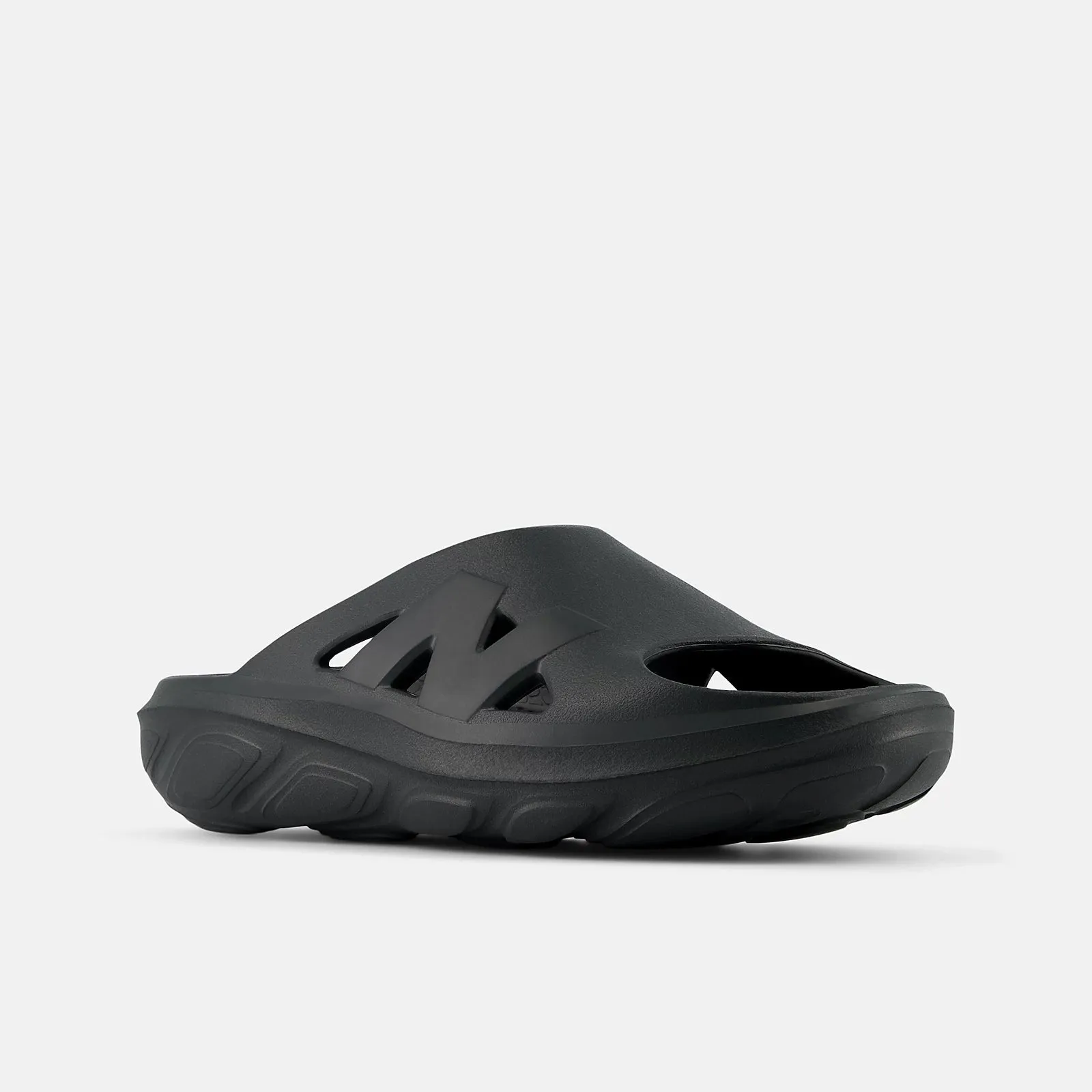 Perfect for Outdoors Fresh Foam RCVRY Slide - Black