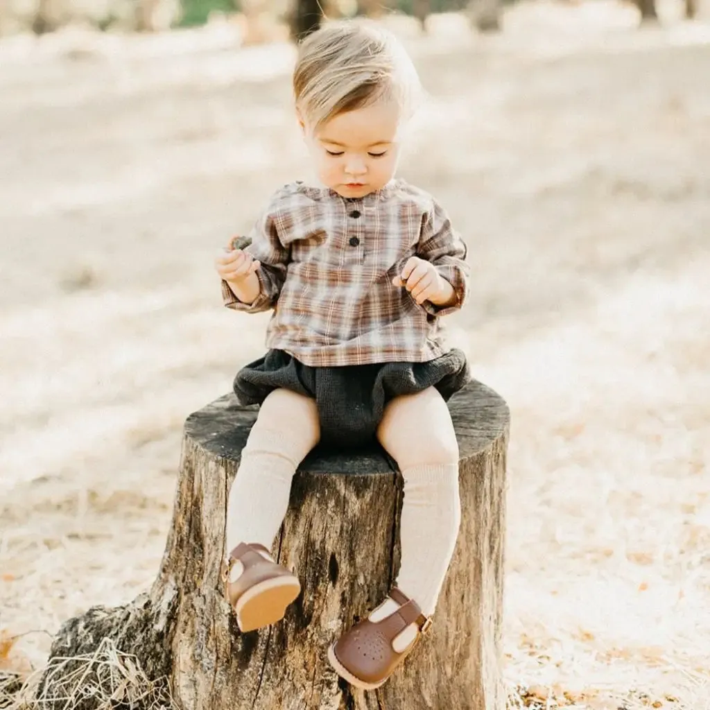 Greta T-Strap - Dark Brown Breathable Material