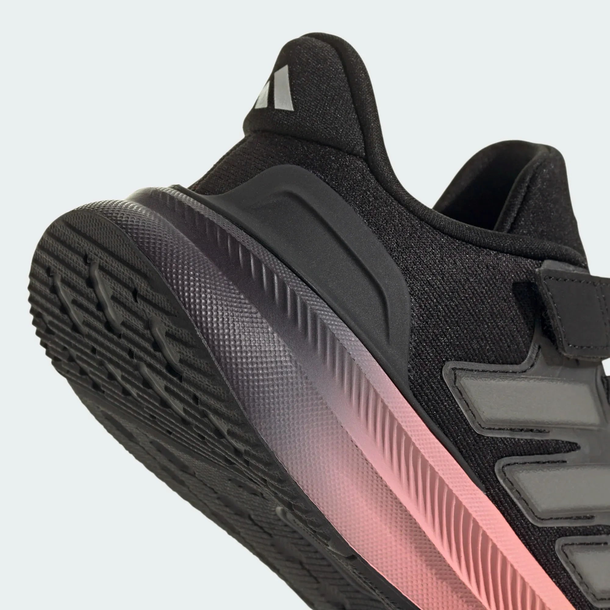 early morning running shoes running on flat terrain shoes KIDS' ULTRABOUNCE 5