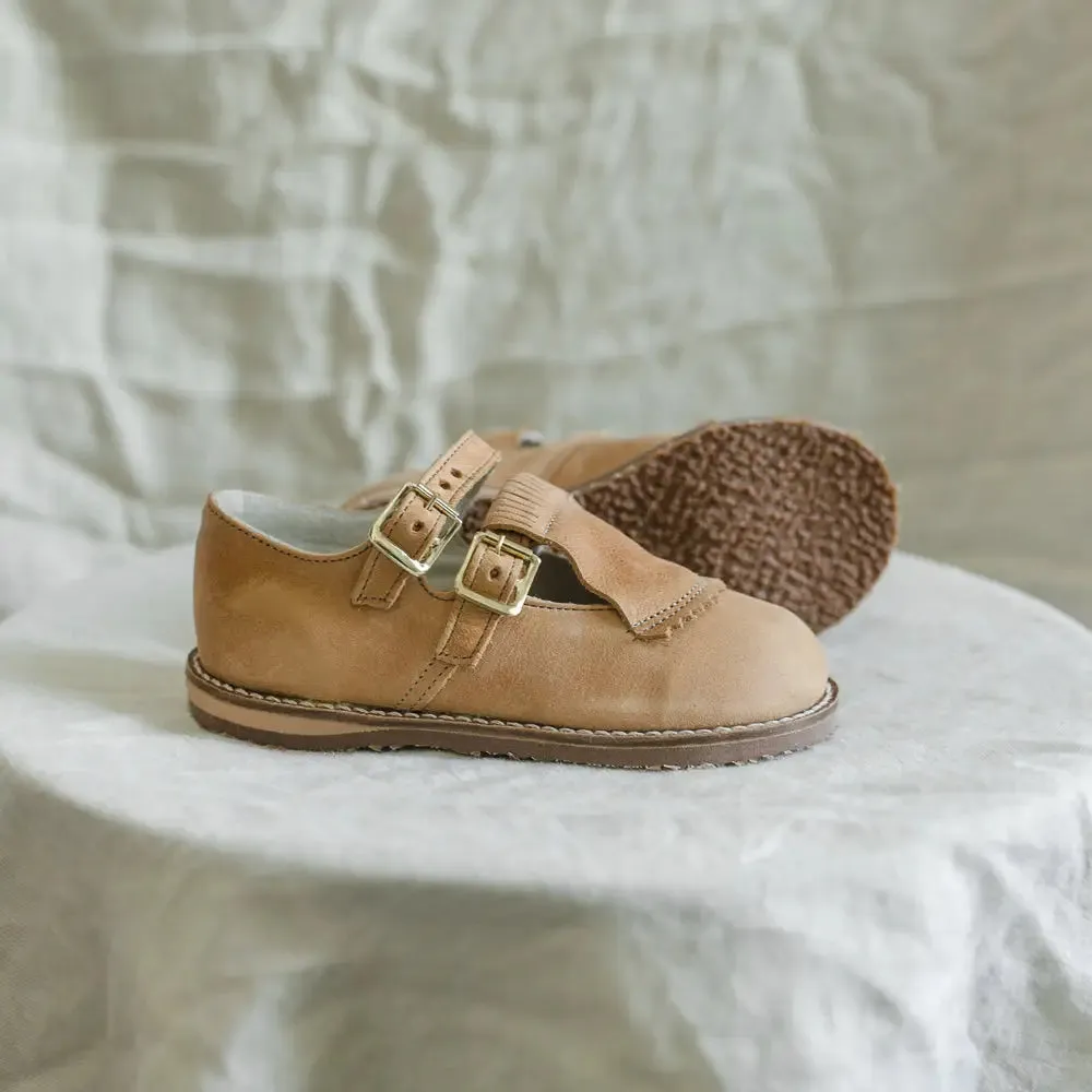 Kiltie T-Strap - Tan Slim Line Calm Step