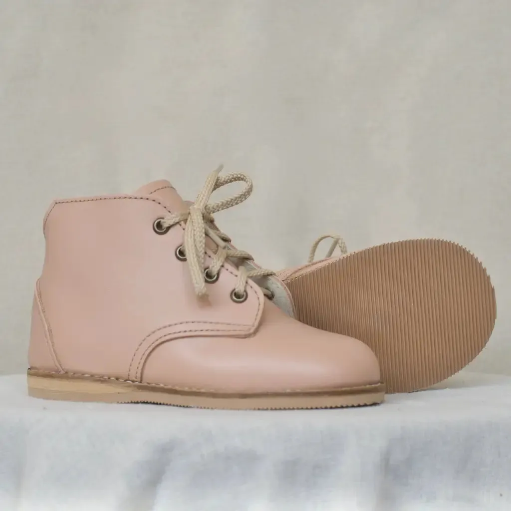 Red Carpet Oxfords Slim Design Milo Boot - Pink Shell