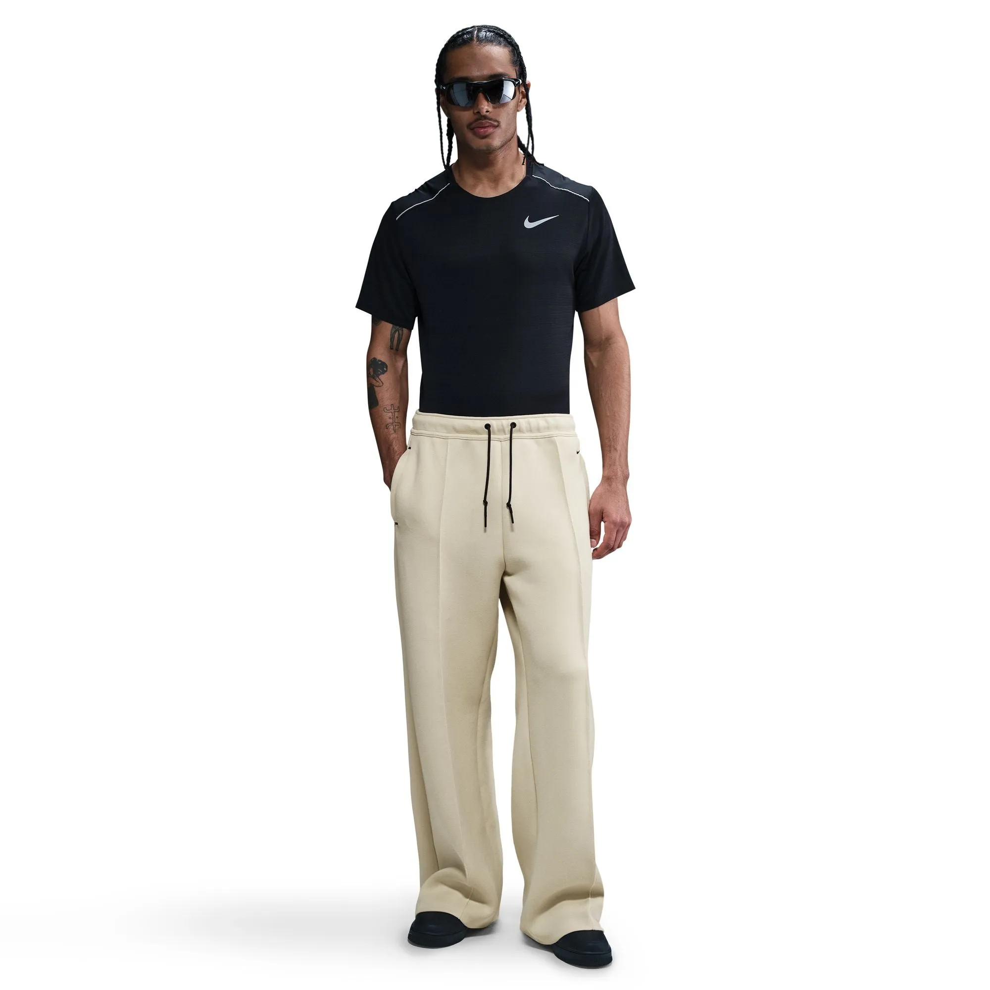 Love Path Nike Tech Men's Wide-Leg Fleece Pants Color: Lt Khaki/black Style: HJ0695-229