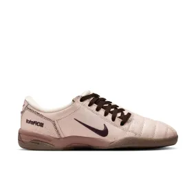 slow walk Nike Total 90 Premium Men's Shoes Color: Pearl White/shadow Brown-pearl White IH2090-200