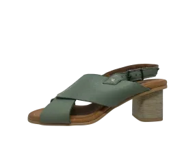 NU BY NEO PIPER Fashionable Beach Footwear pool