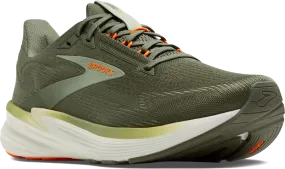 college - team - themed running shoes Comfort Molding Revel 8 Medium