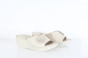 Vacation Ready Anti Slip Sole SANA GENS