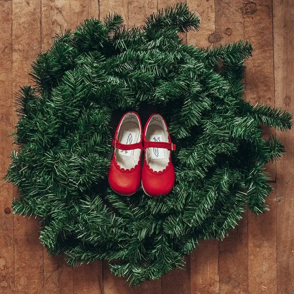 Dry Fast Scalloped Mary Jane - Red