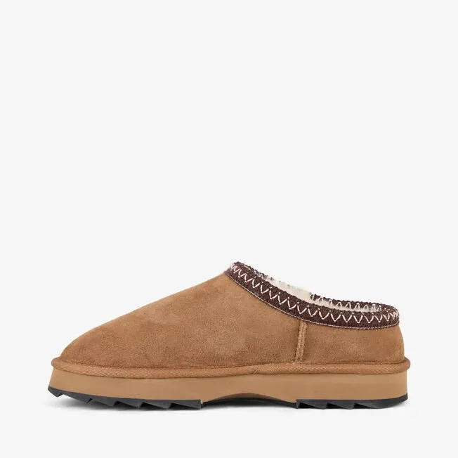 Relaxing Fit Shoes Cozy Step-On Sharky Scuff - Chestnut