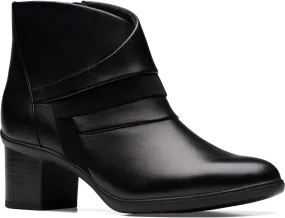 Shaya Sky Field Walk