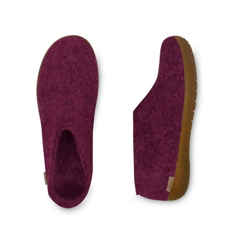 Comfort Travel Shoe with Honey Rubber - Cranberry