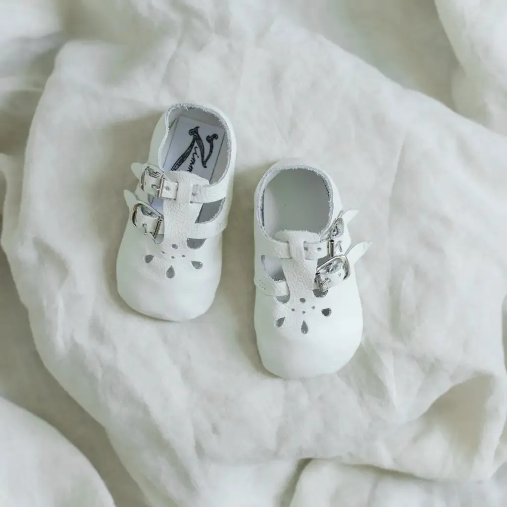 Sporty kids' shoes Soft Soled Double T-Strap - White