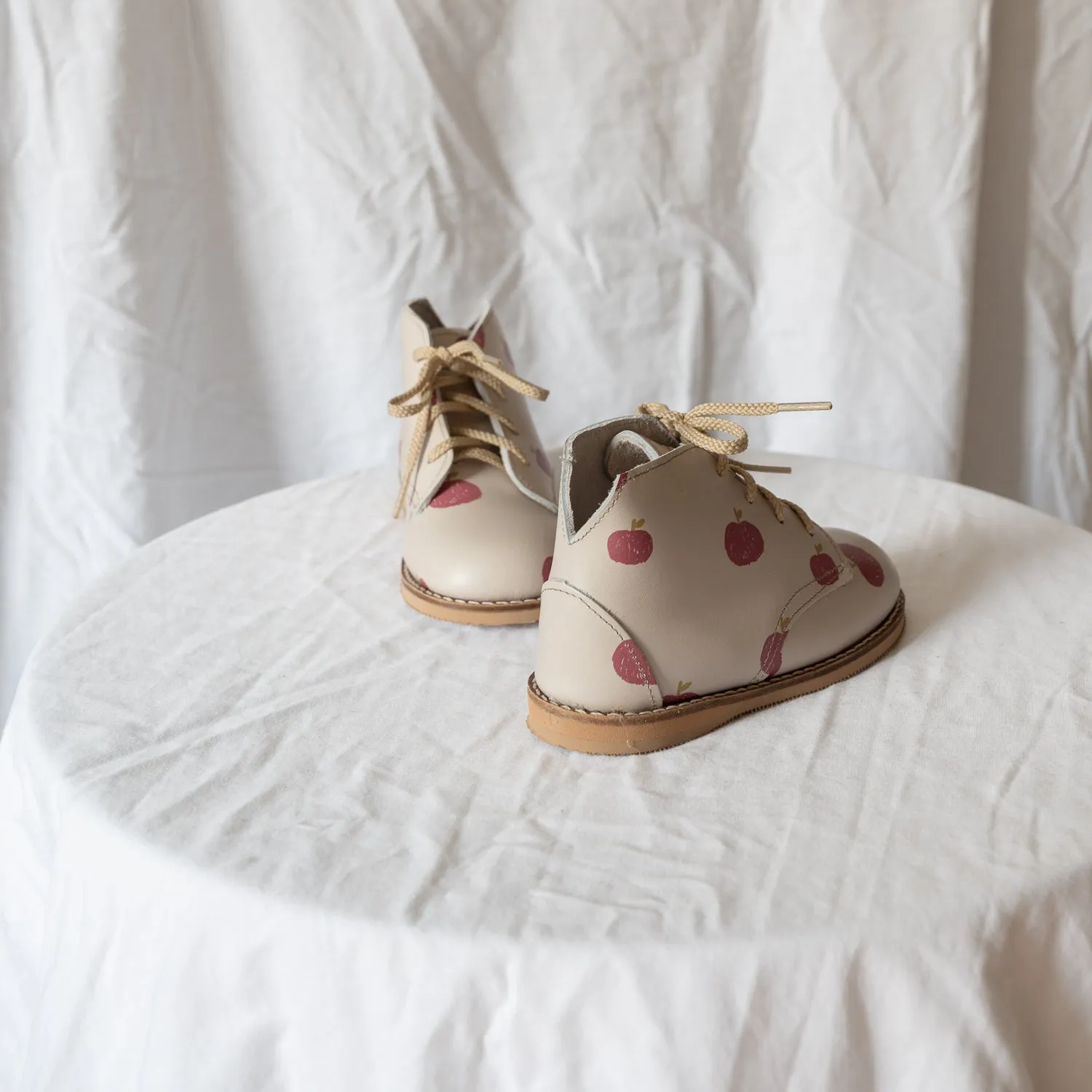 All Day Step Fashion Oxfords Milo Boot - Apple