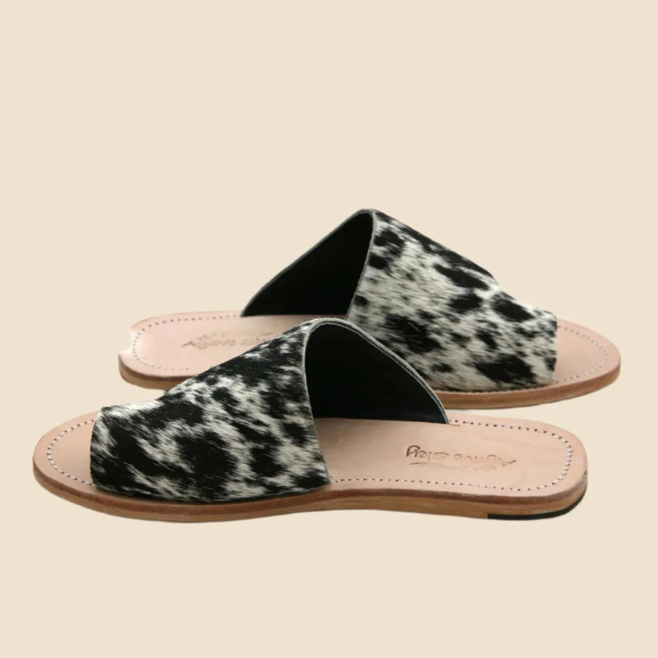 Tanya Cowhide - Salt & Pepper Slip Ease