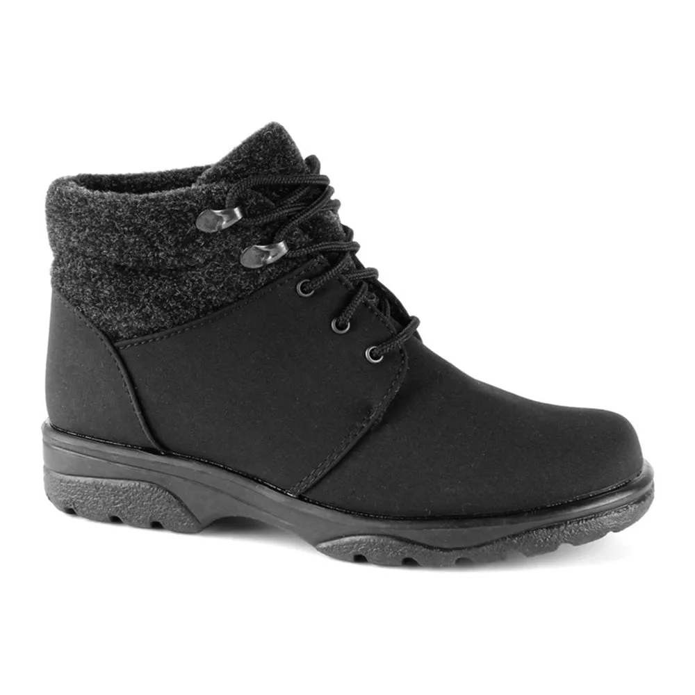 Women's Trek Hiker Boot Black Feather Light Weather Resistant User