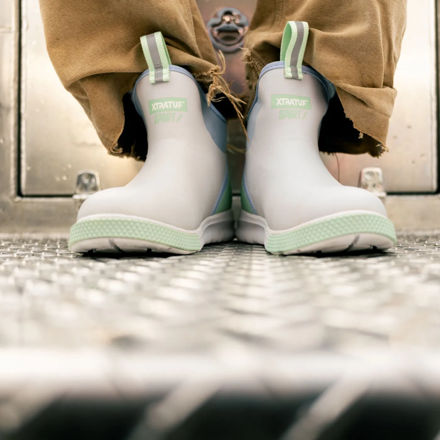 Women's 6" Ankle Deck Boot Sport Waterproof Morning Walk Reinforced Form Night Travel