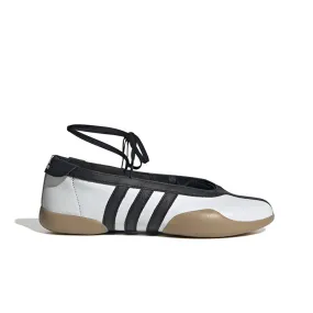 Women's adidas Taekwondo MEI Balle Ftwr White/Core Black/Gum 3 JR7030 All Day Beach Walk Long Walk