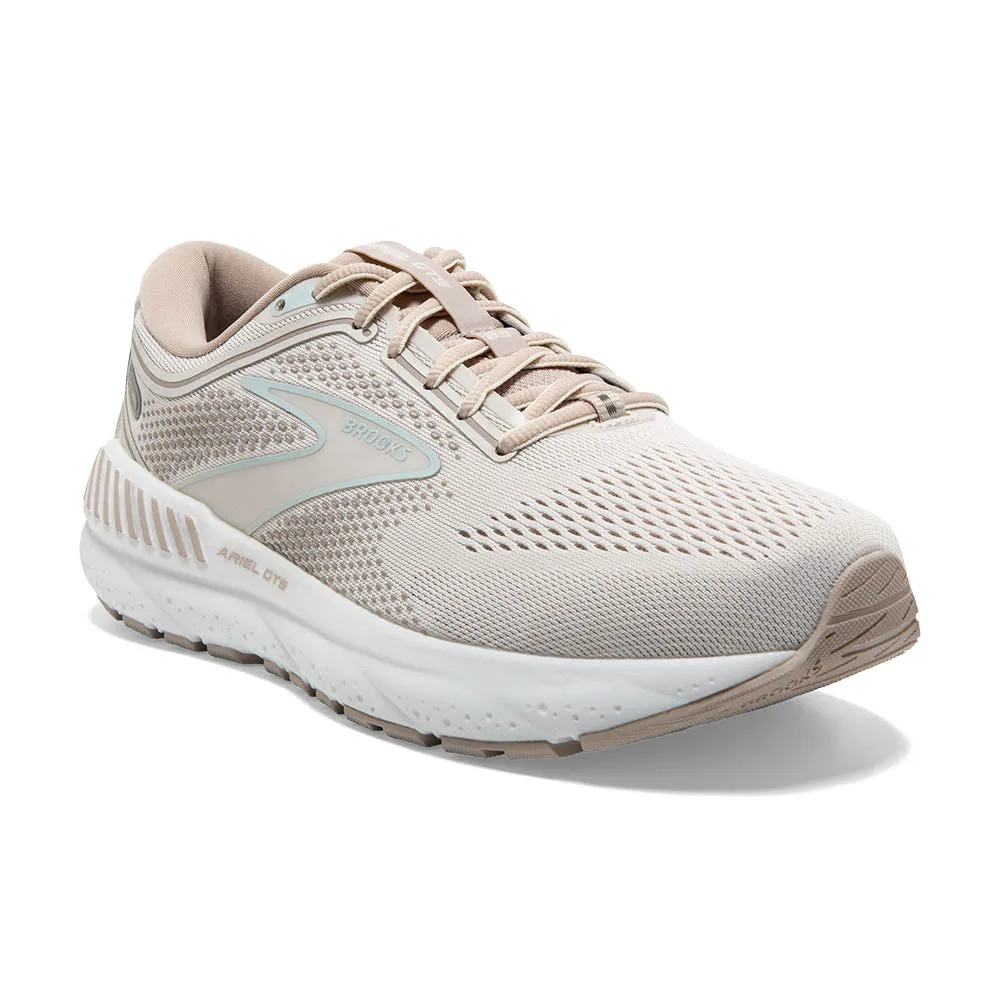 Women's Ariel GTS 23 - Chateau Grey / White Sand running in a coral reef area shoes