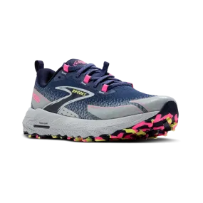 Women's Cascadia 18 Look Ready Stable Core